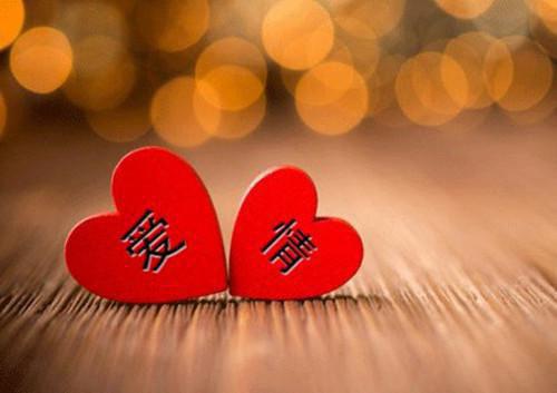 一见钟情：我和绯闻对象的双向奔赴白一柠周翊小说_一见钟情：我和绯闻对象的双向奔赴免费阅读