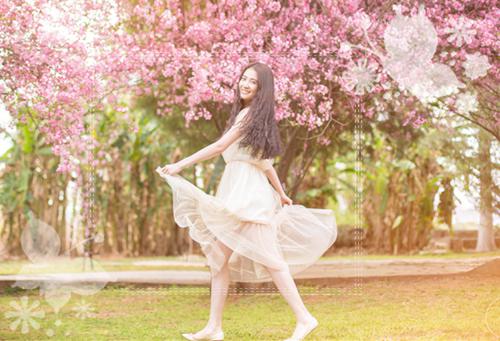她却爱我，昙花一梦：精彩章节分享谢初柔容怀晏楚云凡一口气看完_书荒时期必读情感力作谢初柔容怀晏楚云凡《她却爱我，昙花一梦：精彩章节分享》